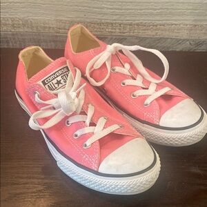 Converse Pink low top Chuck Taylors size 3